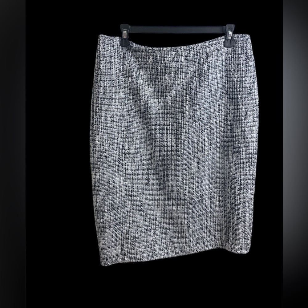 Karl Lagerfeld Black and White Pencil Skirt